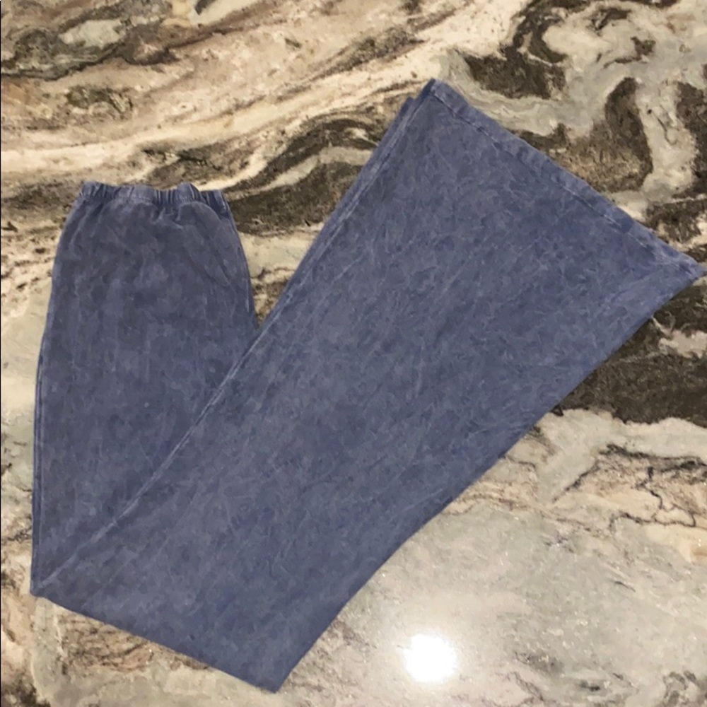 Medium Blue Stretch Flares